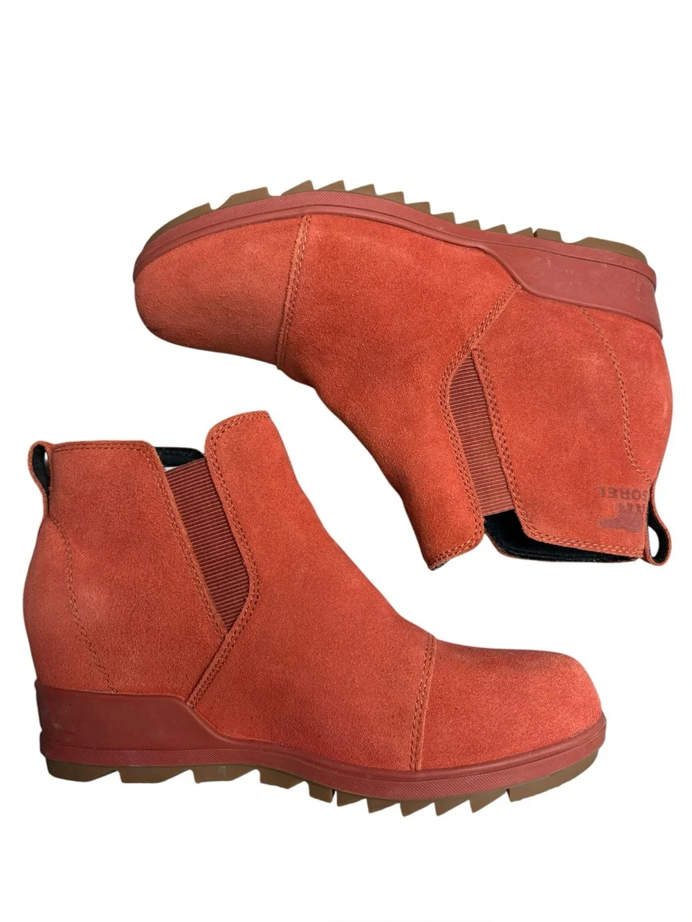 Sorel boots Evie Pull On Chelsea Warp Red Orange waterproof suede size 8